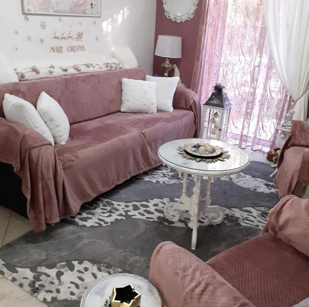 Dreamhouse Apartment นาฟปาคตอส ภายนอก รูปภาพ